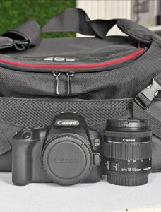 Canon 250d 4k camara